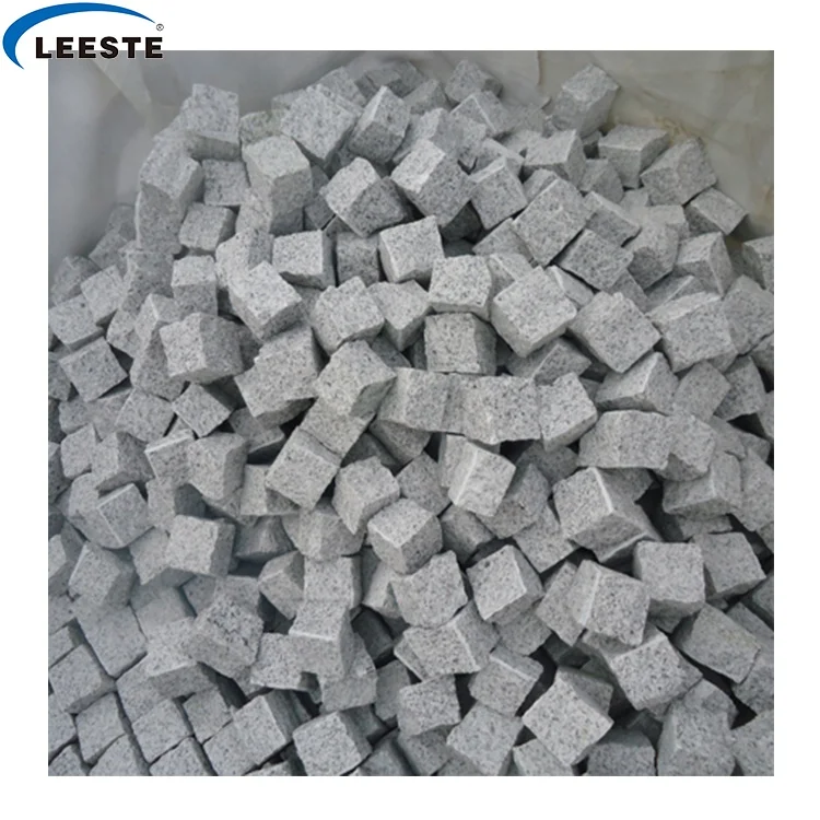 Used in garden / yard / street / square natural split yellow paver stone