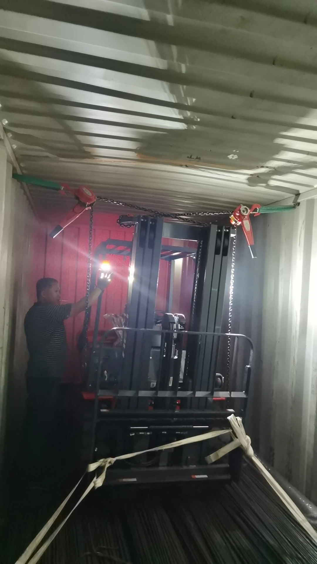 Pangolin Easy Control Sitting Driving Style Four Wheel Electric Truck Counterbalanced Hydraulic Forklift Electric