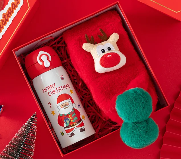 Hot Selling  Gift Box for Christmas Kids Women Friends Mom Cup Scarf Candles Tree Favorable Low Price with Decoration