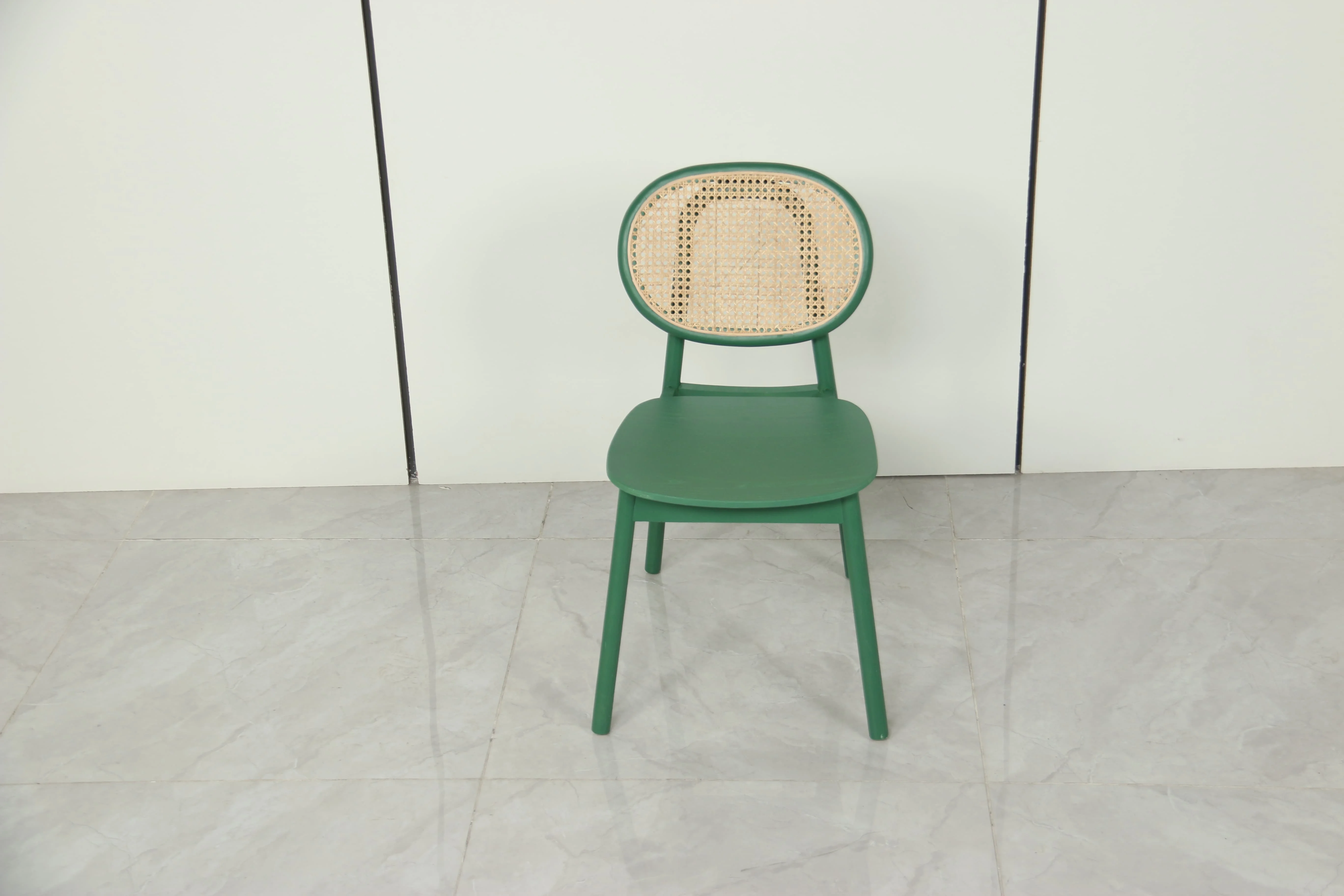 Best Sale Nordic Retro Home Dining Room Cafe Bistro Restaurant Solid Wood Woven Rattan Wicker Coffee Dining Chair