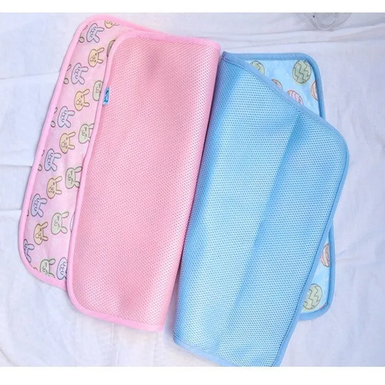 Pet Travel Detachable Portable Summer Waterproof Foldable Dog Bed Cooling pet Mat pet dog mat