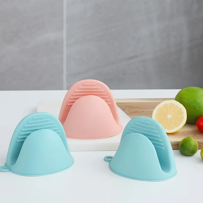 2021 HOT Kitchen household microwave oven heat insulation clip