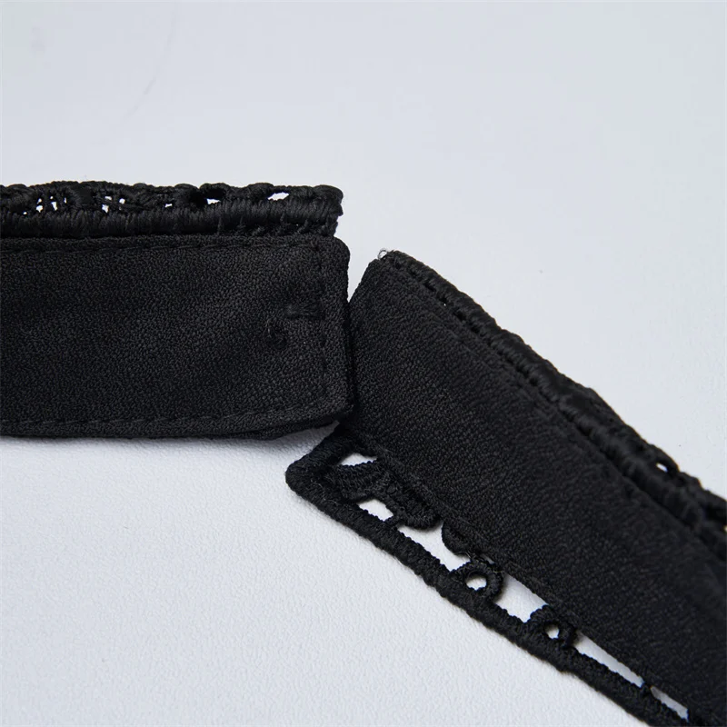 Customized High Quality Polyester Openwork Embroidery Designs Lace Fake Collar For Women Garment Accessories