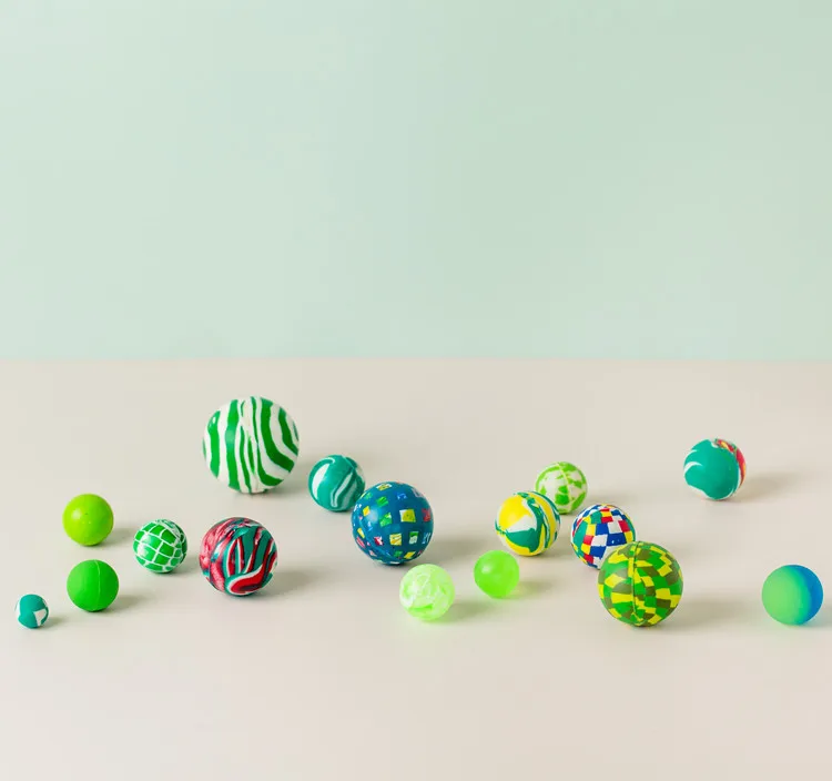 
Wholesale bulk vending machine totys multiple sizes colorful rubber custom printed bouncy balls 