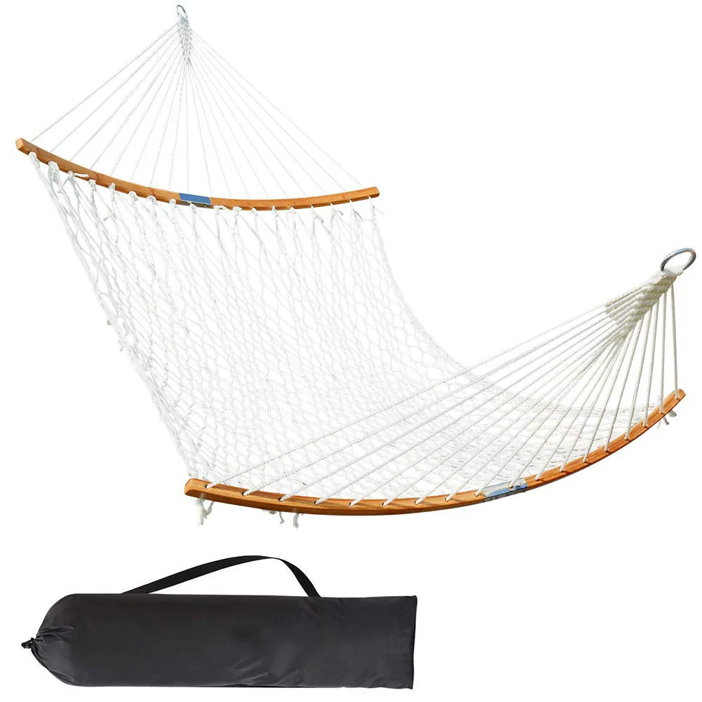 High Quality Low Price Enjoyable Patio Portable Outdoor Rope Mesh Macrame Hammock With Curved Bamboo Spreader