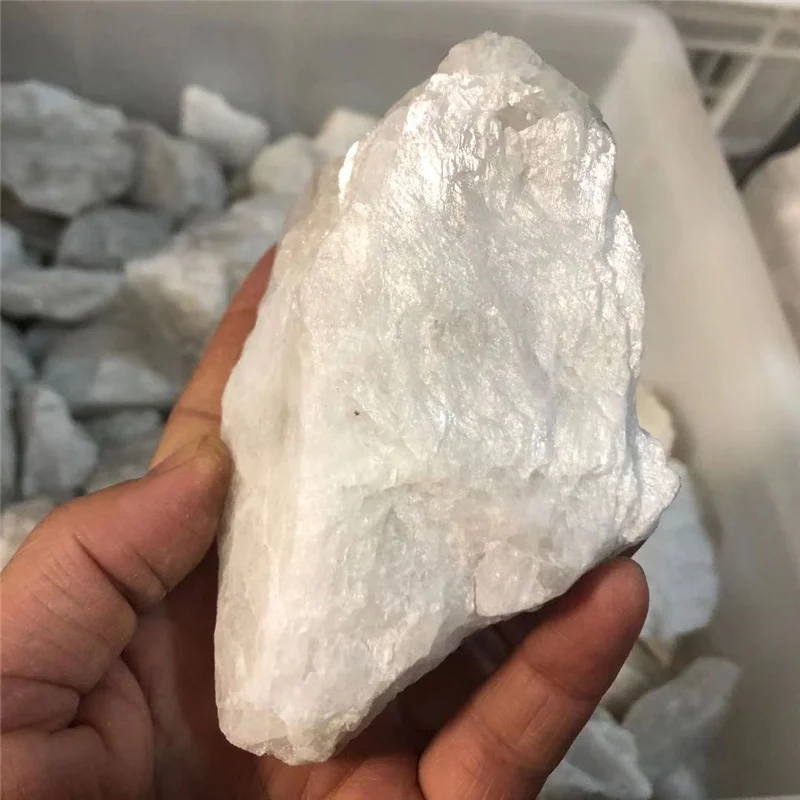 Natural Gemstones Crystals Moonstone white shinning beatiful shiny Rough crysal Raw moon Stones for fengshui decoration