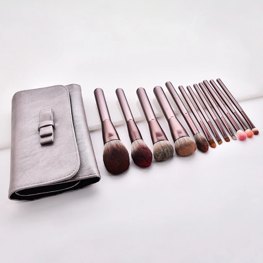 2023  Hot Selling 12 pcs grapelet wood handle  shimmer handle cosmetic makeup brush sets