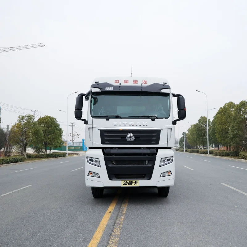 Sinotruk Sitrak 8X4Tractor Truck Second Hand Used Condition Diesel Fuel Manual Transmission Euro 5 Weichai Left Air Suspension