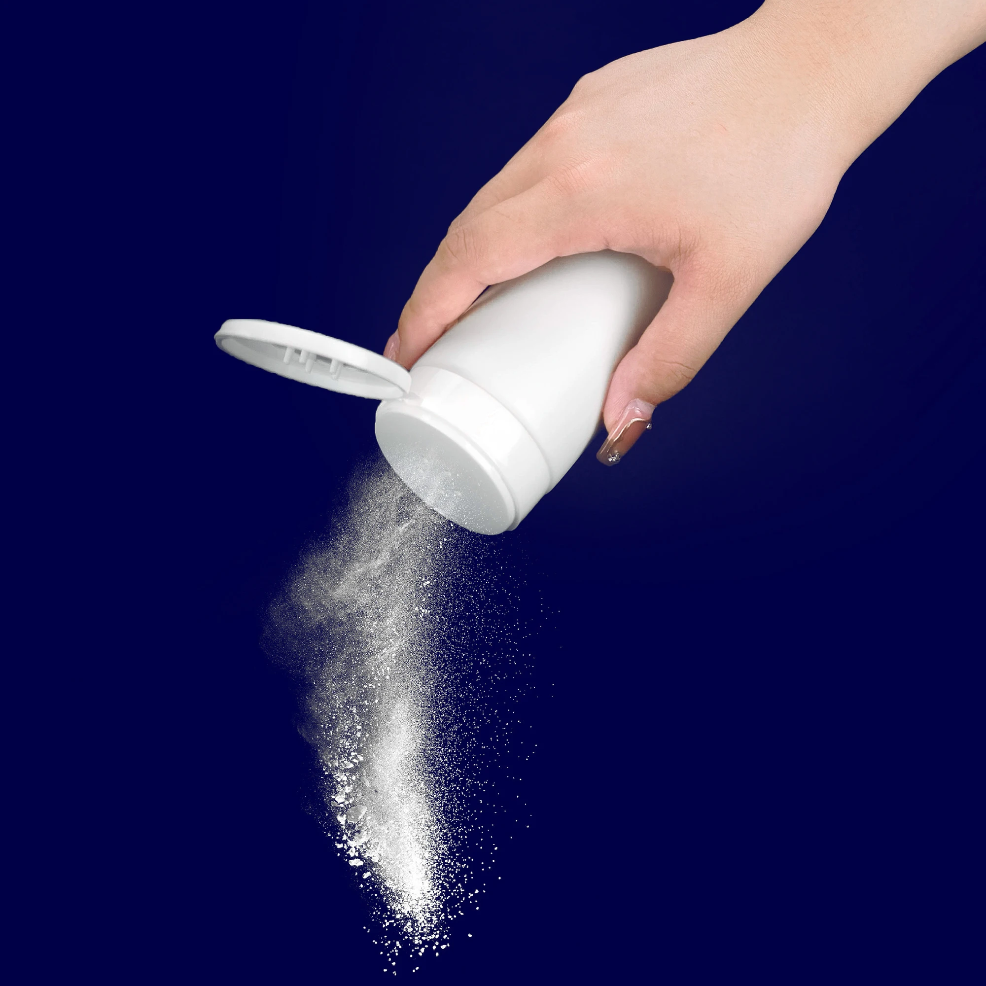 Customization Flip up large capacity 200ml PP plastic baby talcum with lid body powder bottle