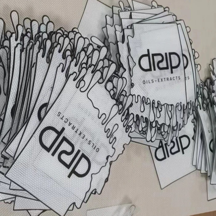 Top selling  Custom Die cut shape dab mats Custom Logo Printed silicone  dab mats Silicone Fiberglass Coaster Cup Mat