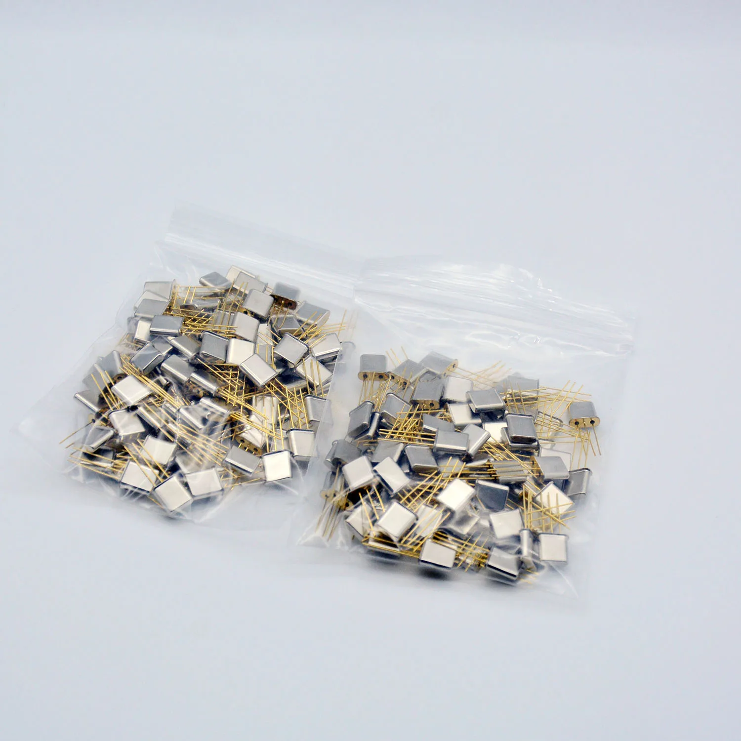 HC-49T 10.7MHz Monolithic crystal filter