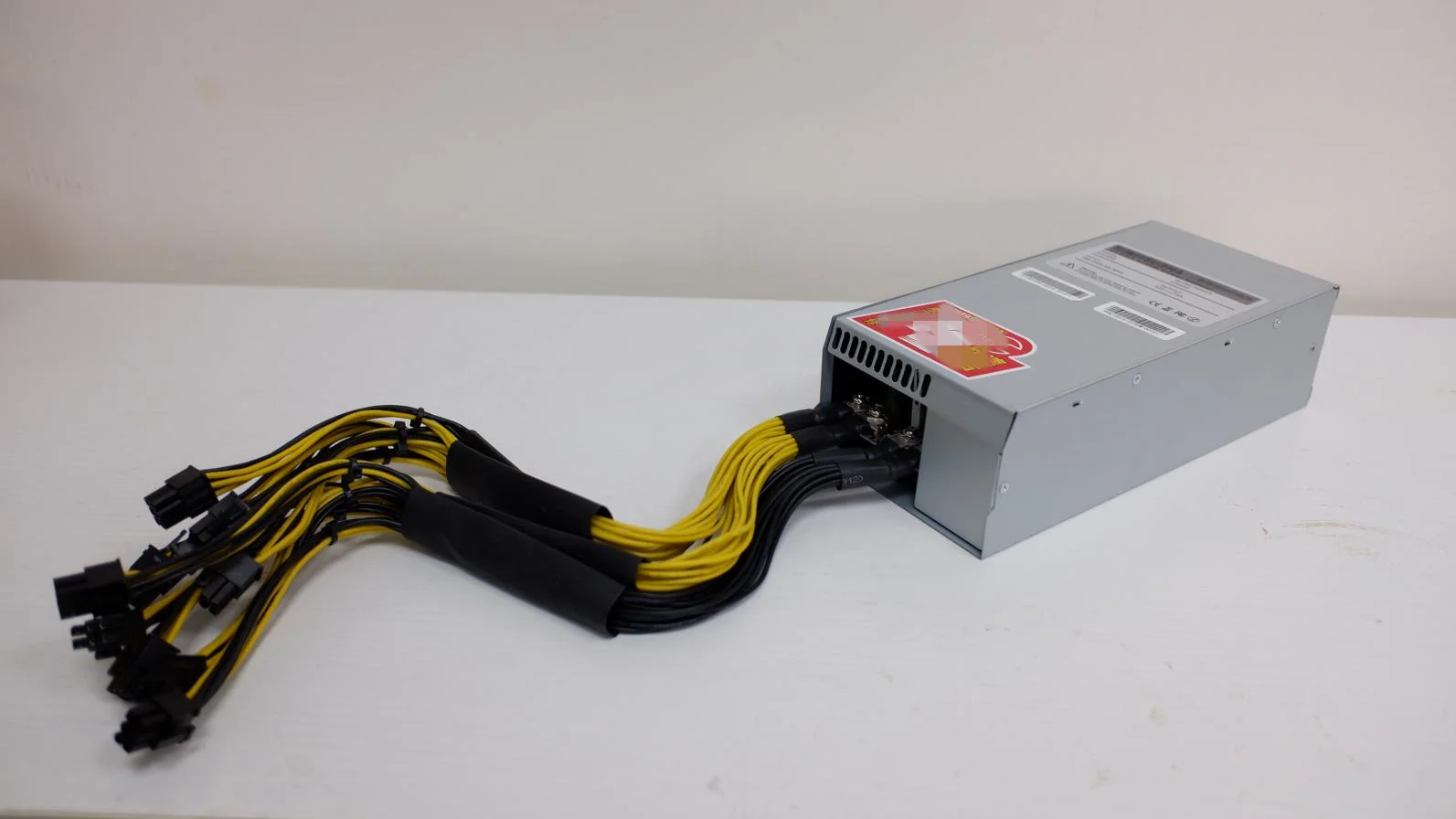 Лидер продаж 2021, бывший в употреблении ANT S19 pro/S19/S17PRO/S17/A1/AladdinL2/L3 +/S9/S15/L7/T17/T19/DR5/1126/Goldshell/A10 PRO/t2T/RTX3090/RTX3080