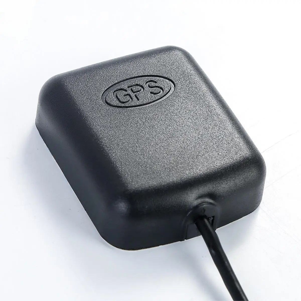 Автомобильный усилитель сигнала GPS