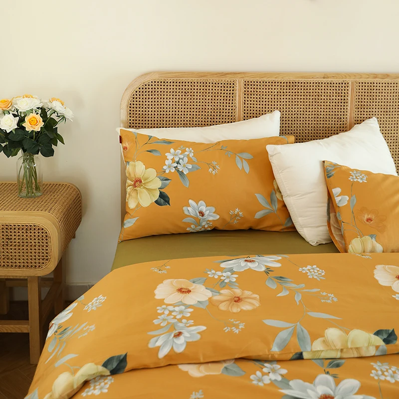 OEKO-TEX по индивидуальному заказу постельных принадлежностей OEM 100% хлопок набор постельных принадлежностей класса люкс с принтовым дизайном, набор стеганых одеял