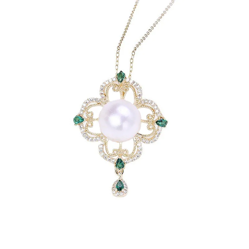 Delicate White Imitation Pearl Green Diamond Clover Pendant Necklace Fashion Copper Zircon Wedding Bridal Jewelry Women Mother