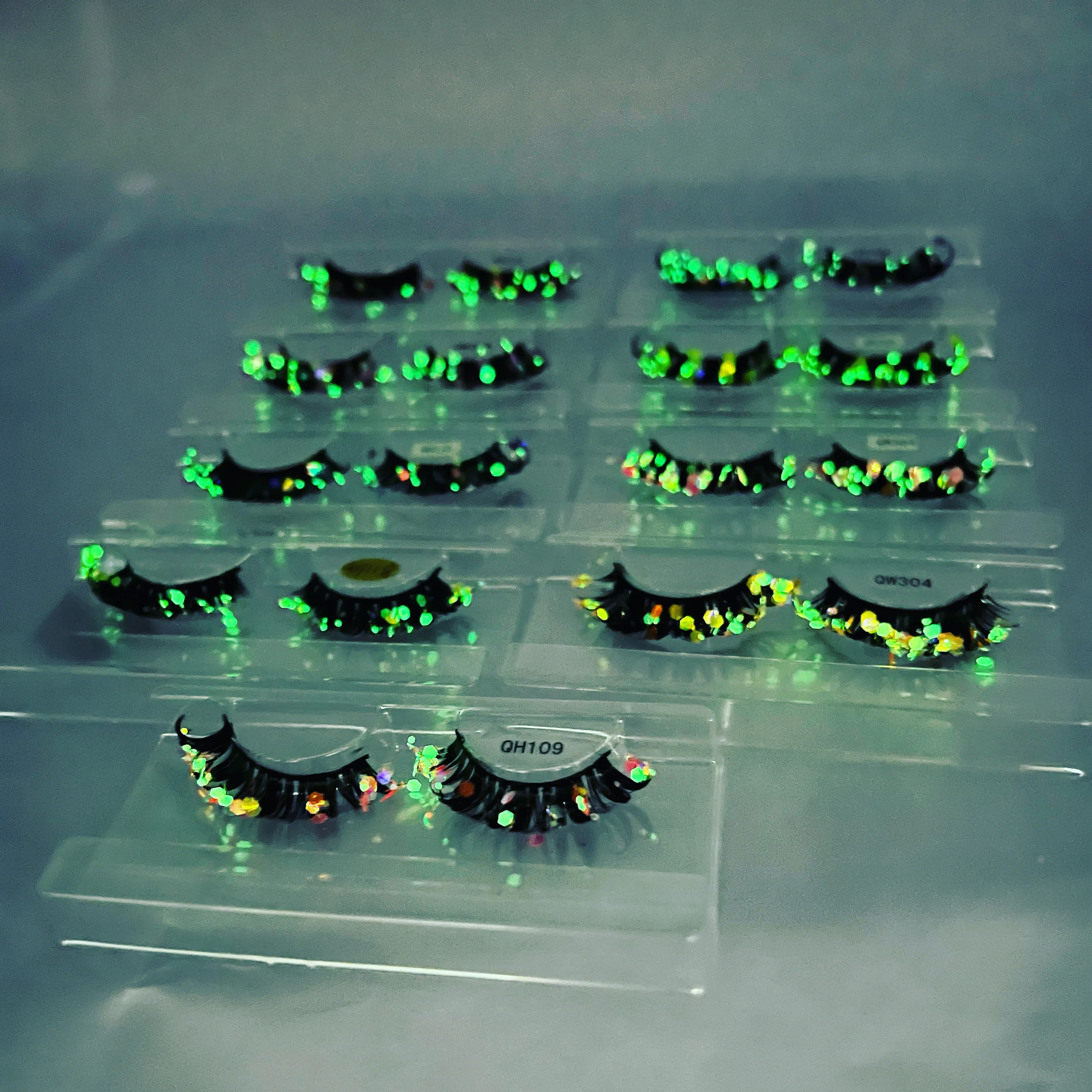 Custom package your logo printing lashes manufacturer DIY luminous sequins special 3d magnetic faux mink lashes