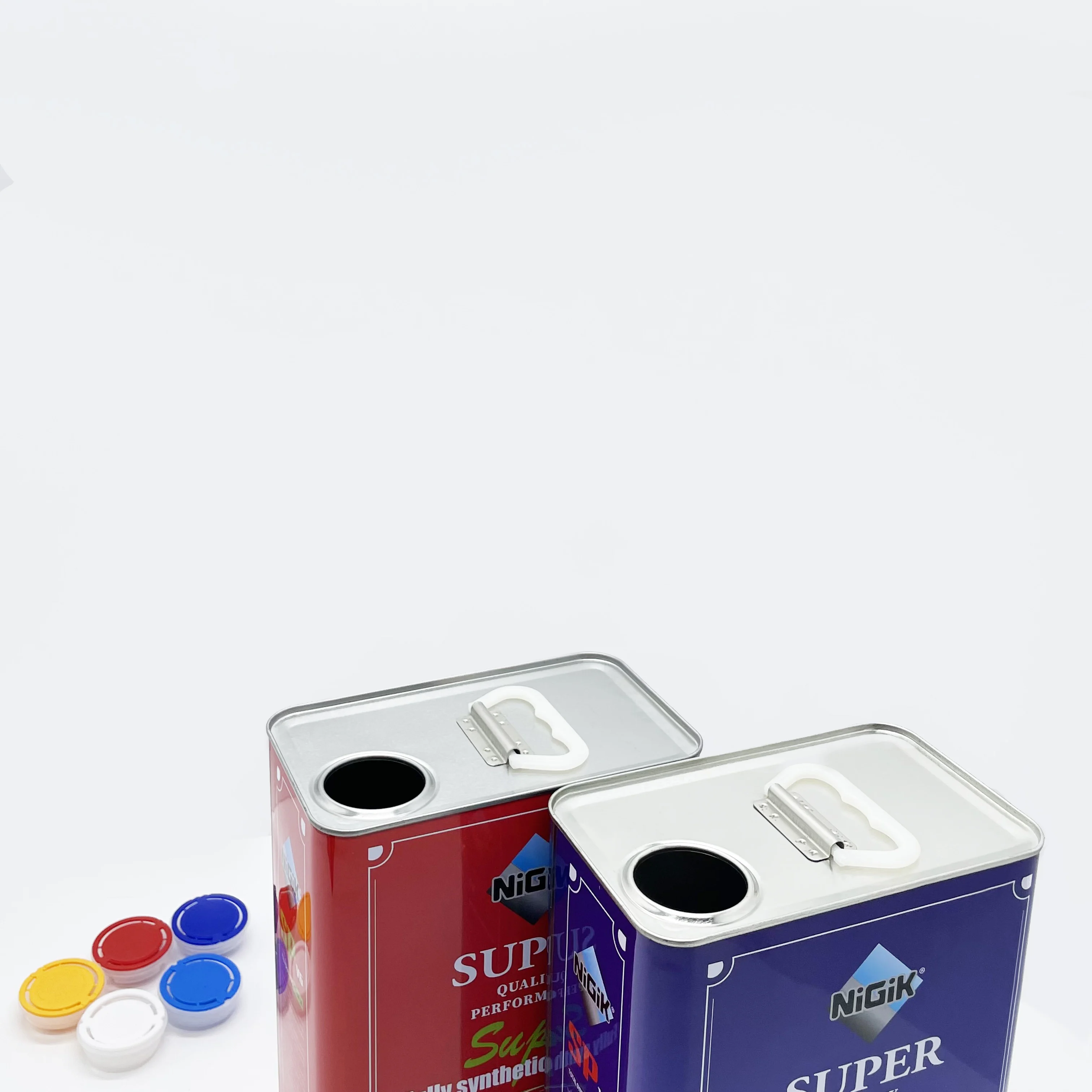 Good sealing tinplate material 4 liters lubricant oil tin can with plastic handle