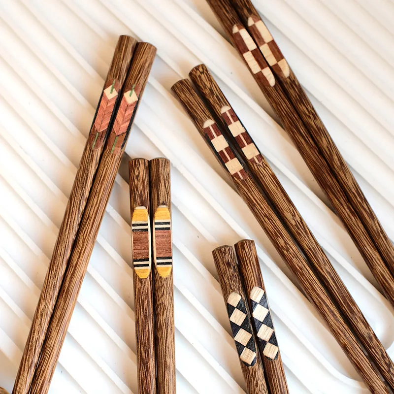 Personalized Retro Wooden Chopsticks Non Slip Sushi Chopsticks Printed Chopsticks for Home Gift