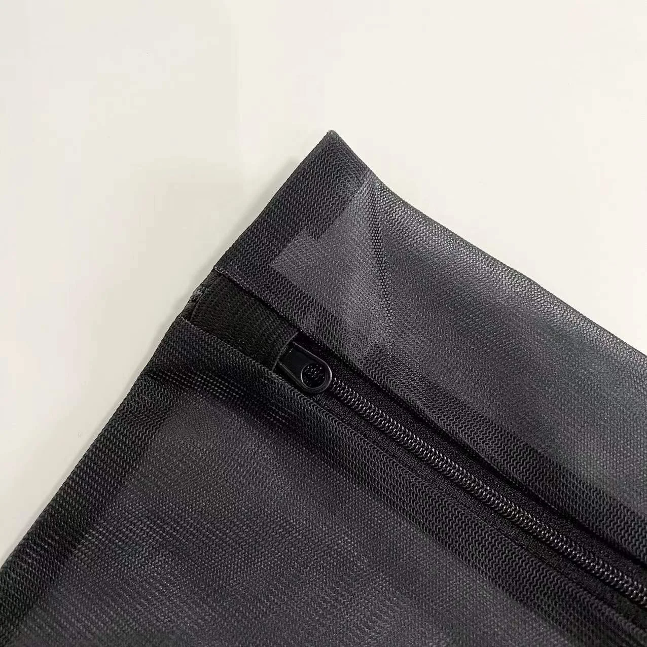 easy to carry reusable delicate custom logo black fine mesh launder bag ,laundry wash bag with zipper
