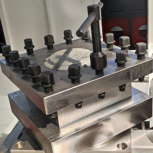 China Leading manufacturer cnc horizontal metal lathe milling heavy duty flat bed steel CK6180 cnc lathe machine