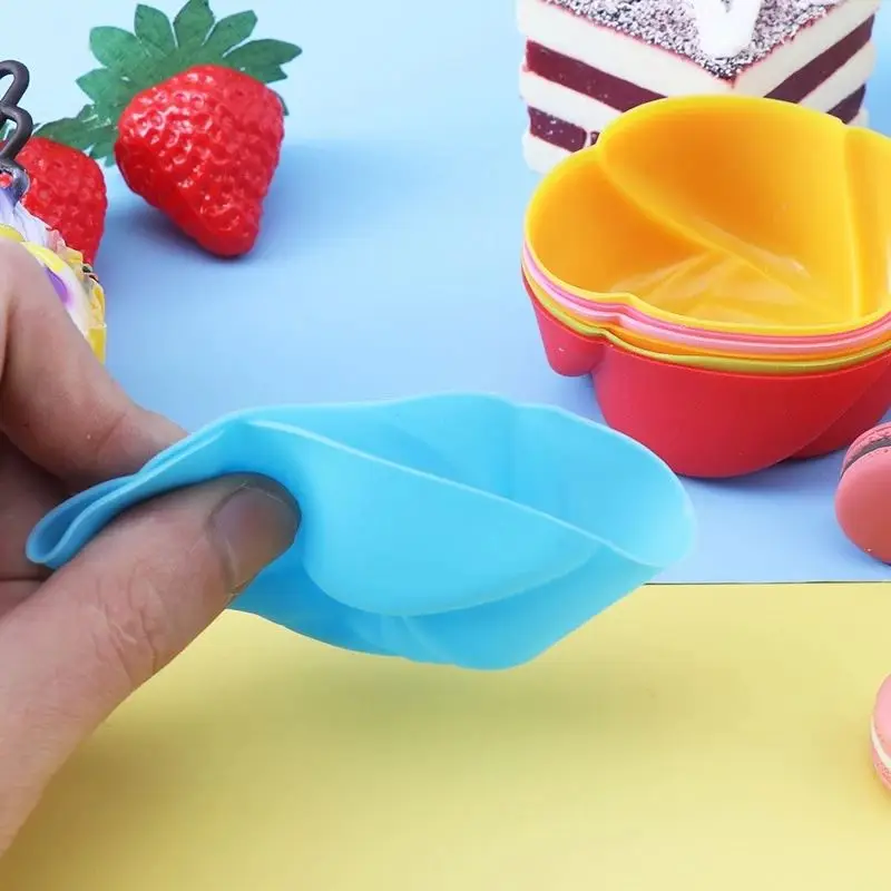 Silicone Material Muffin Cup Creative Multi-shape Cake Mold Kitchen Tool DIY Baking Mold Pudding Cake Donut Biscuit Etc R1775