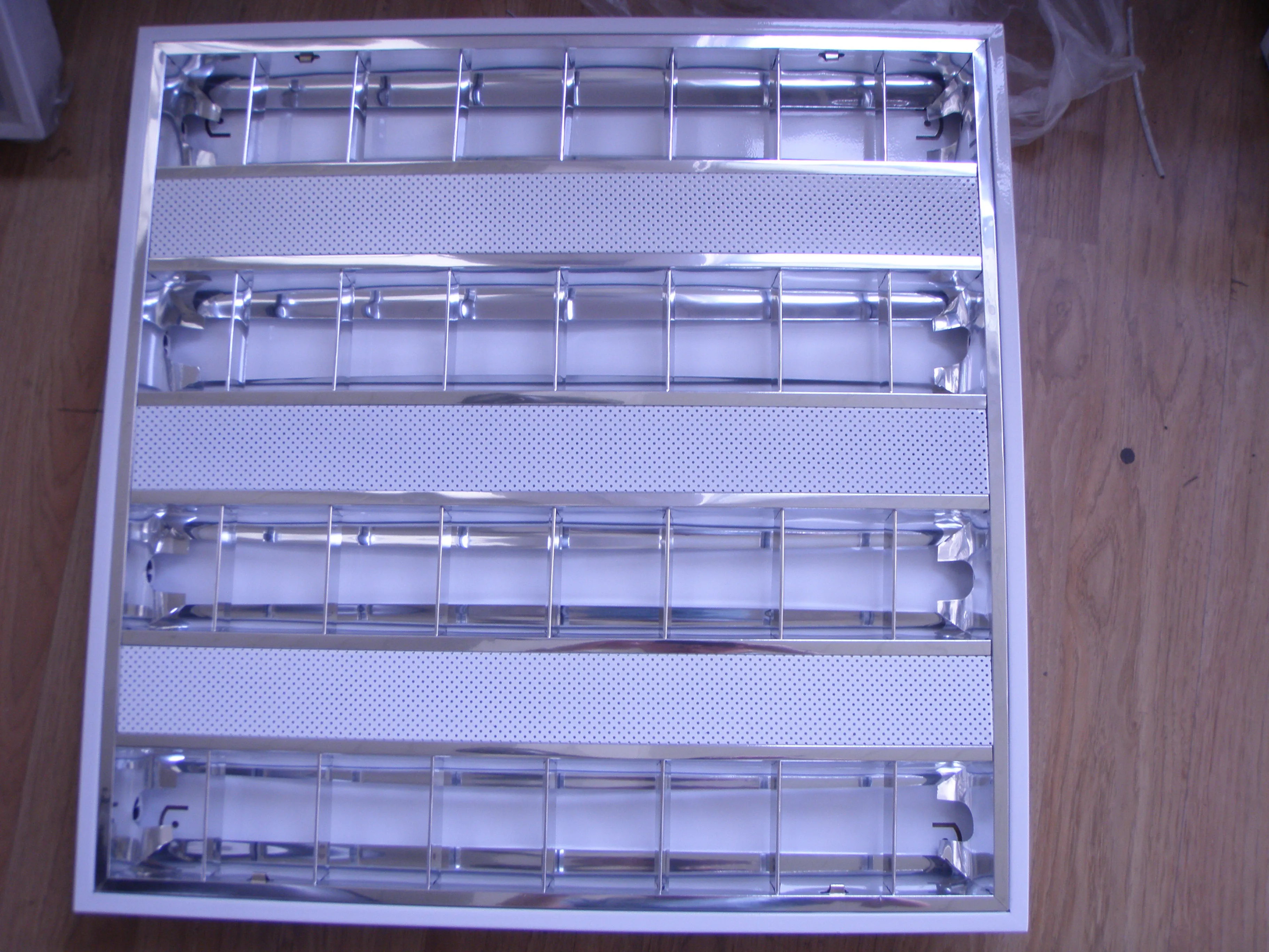 Hot Selling Good Quality New LED Grill Light T5 Bar Ceiling Recessed Light