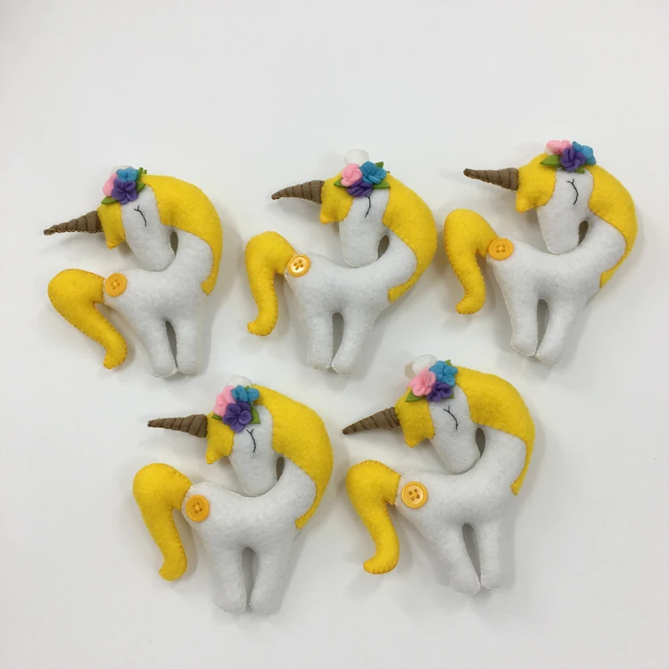 Custom Creative cheap toys New Design Stuffed soft craft felt toys