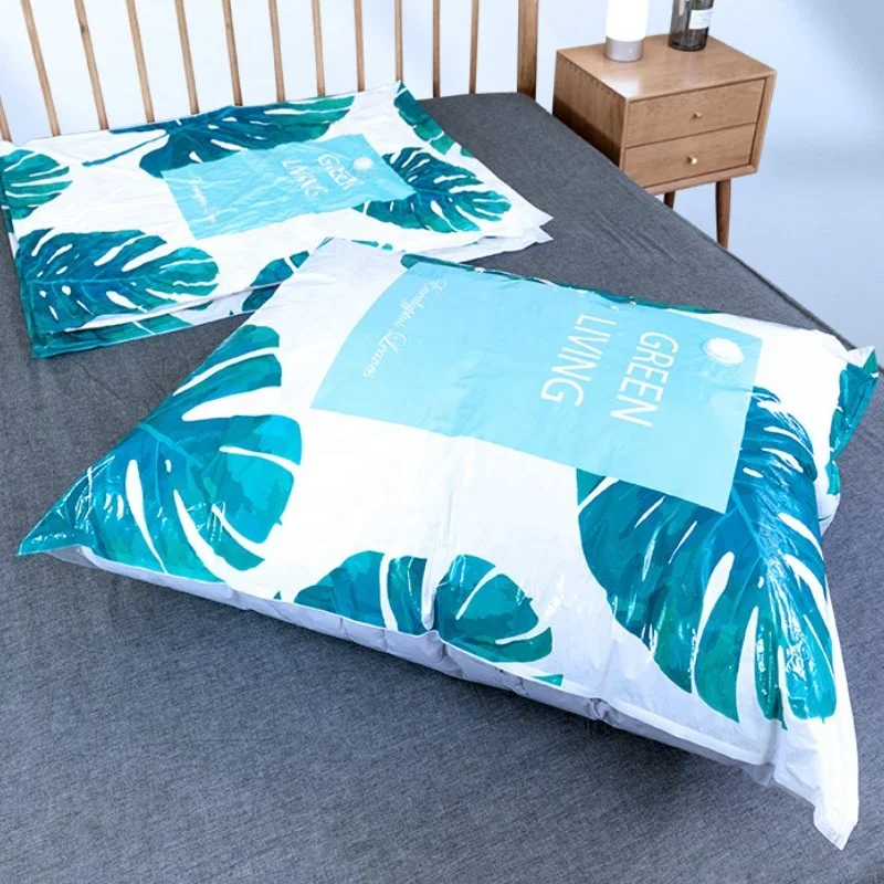 Space Saver Bags Vacuum Storage Bags  with Hand Pump for Bedding Comforter Pillows Towel Blanket