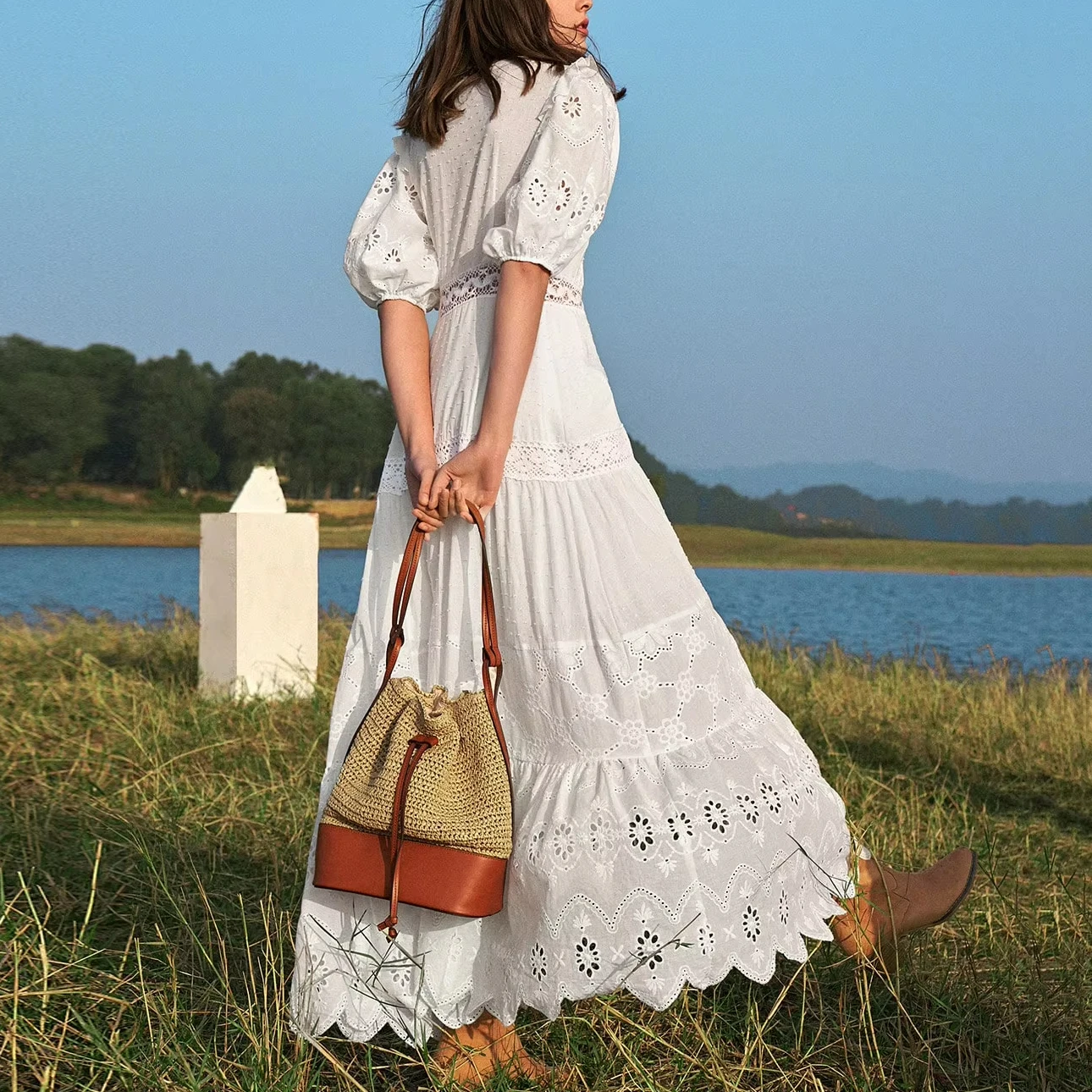 Women White Sexy Hollow out Gown night Eco-Friendly Wholesale Usage Designer Ladies White lace hollow out Dress