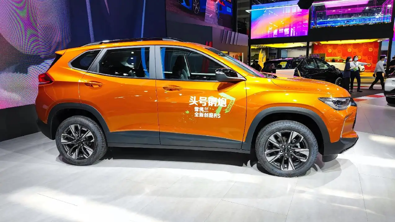 Chevrolet Cruze боковые юбки и бамперы Repuestos B-Lazers 2000 Celta 2004use автомобили из Японии