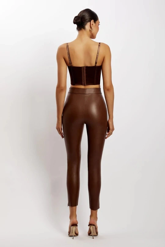 2022 New Design Women Wholesale Sexy Fashion Lace Cami Crop Top Black Camisole Tops