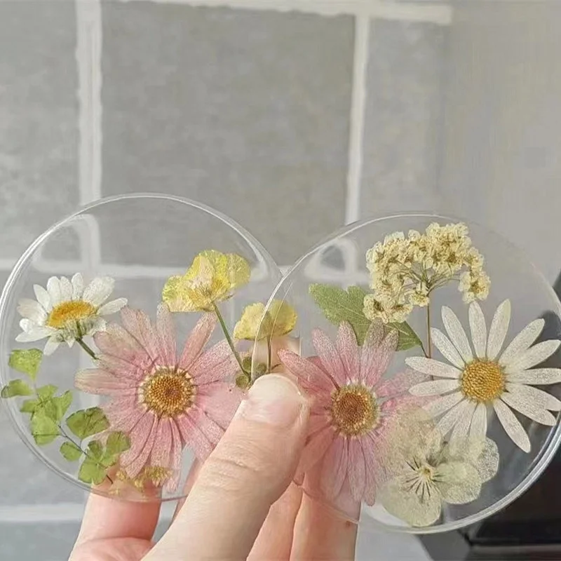 wholesale handmade Tabletop Protection Cup Mat real dried flower tea cup coaster Epoxy resin Coaster for home decoration