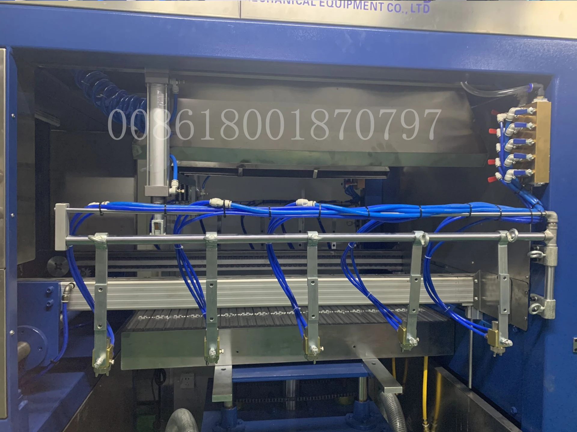 thermoforming machine.....jpg