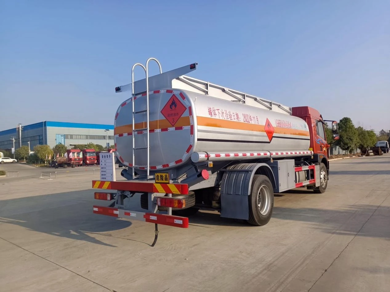 Китай FAW 4*2 нефтеналивной Автоцистерна 14 кубических метров 165 л.с. легковоспламеняющиеся жидкостные транспортные средства