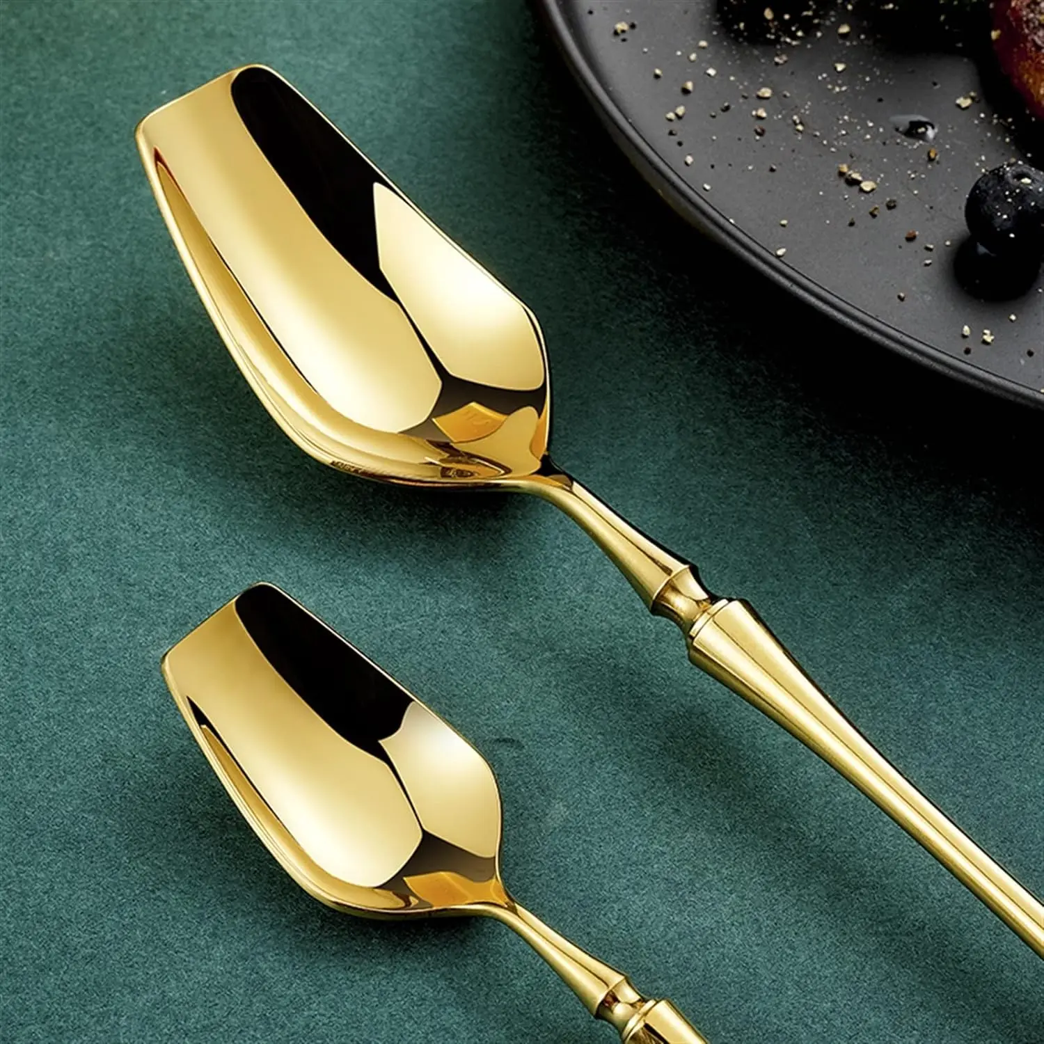 Western Golden Tableware Stainless Steel Flatware Luxury Cutlery Set Spoon Fork Knife Cubiertos