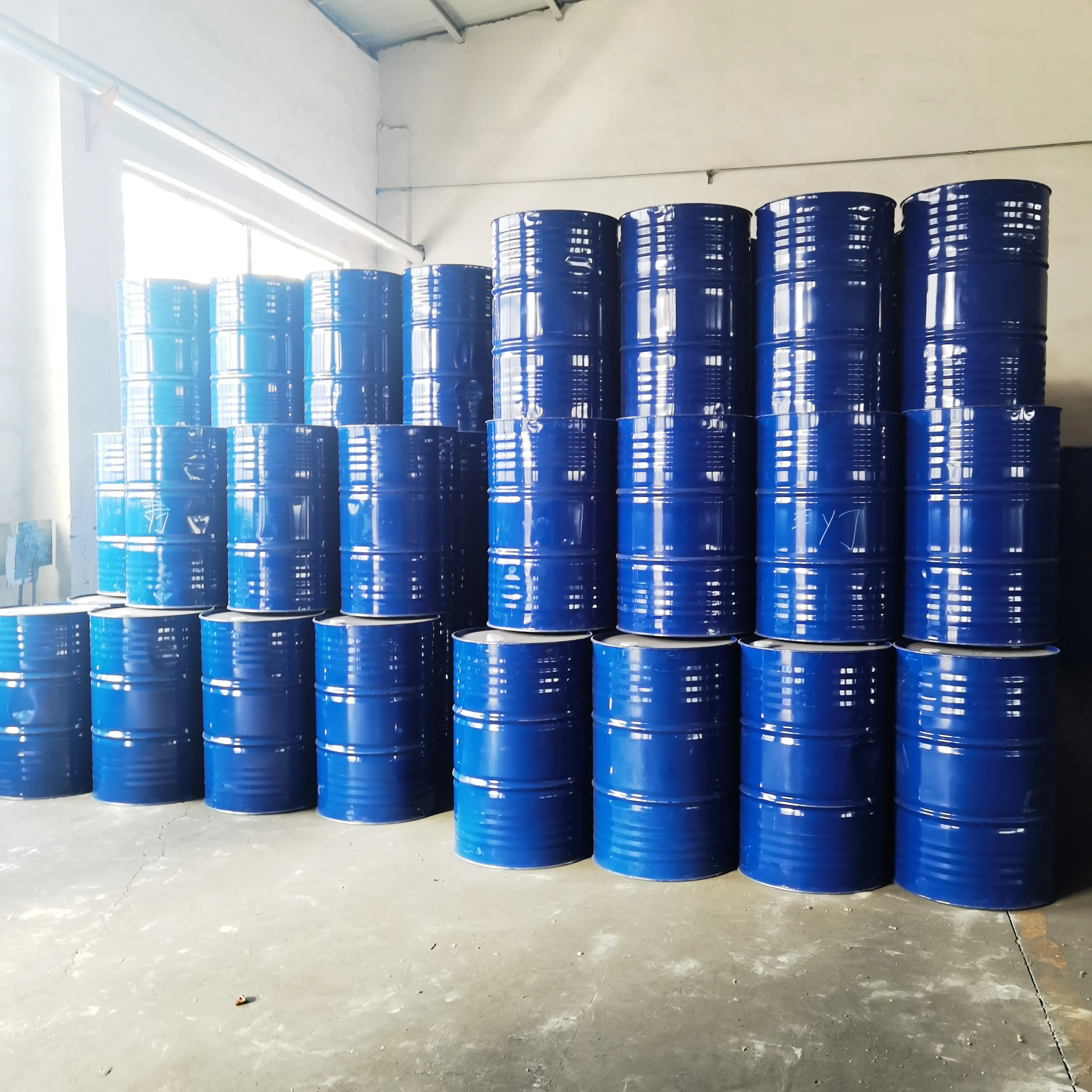 Aniline CAS:62-53-3 Purity:99.95% Industrial Grade Factory Supply Colorless oily flammable liquid