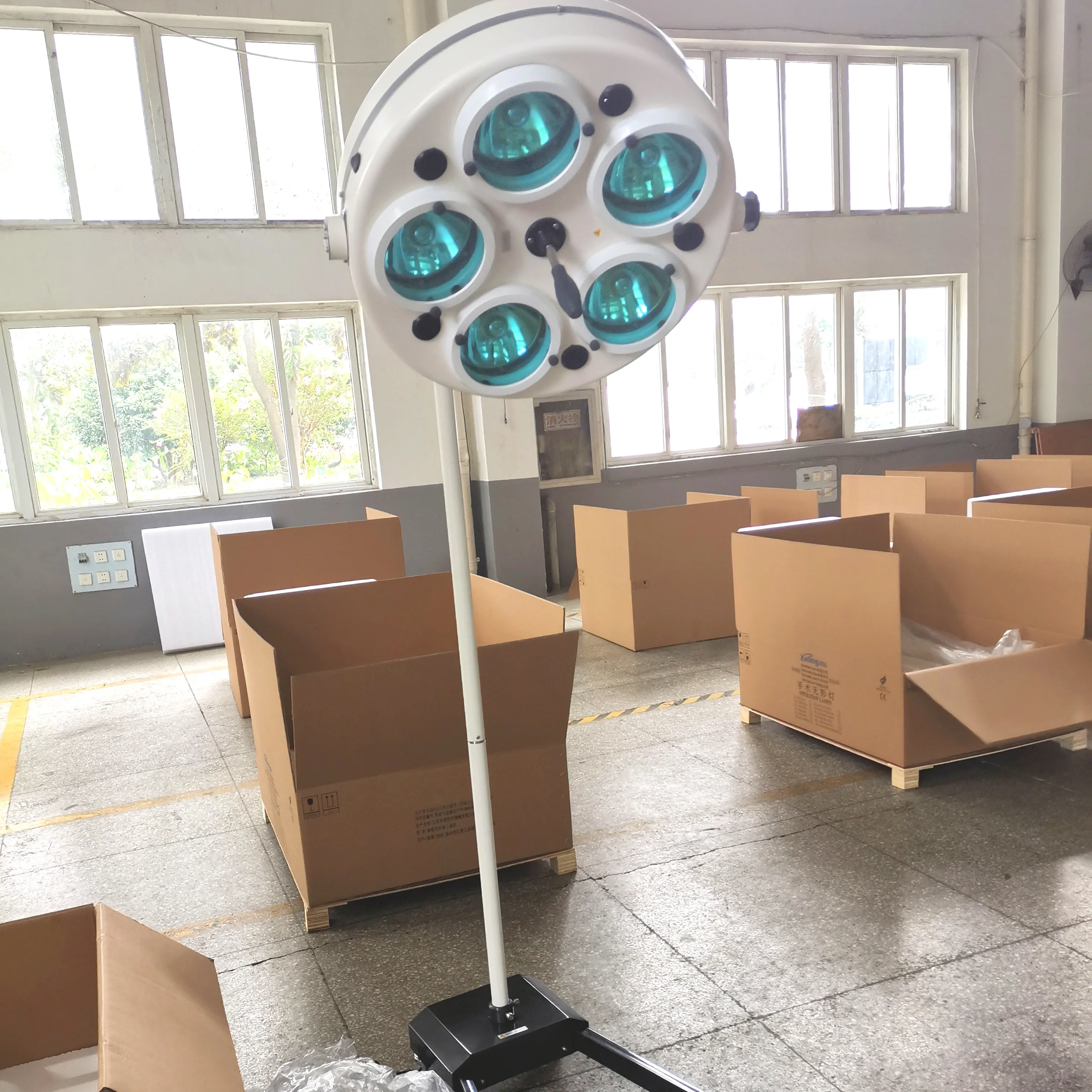 Больничное оборудование медицинская портативная Мобильная безтеневая Светодиодная лампа холодного света