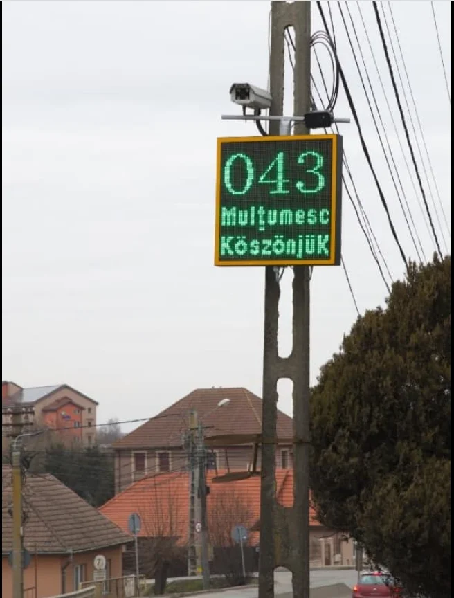 Waterproof Outdoor LPR Radar Speed Sign With Camera Detector For Speed Limit