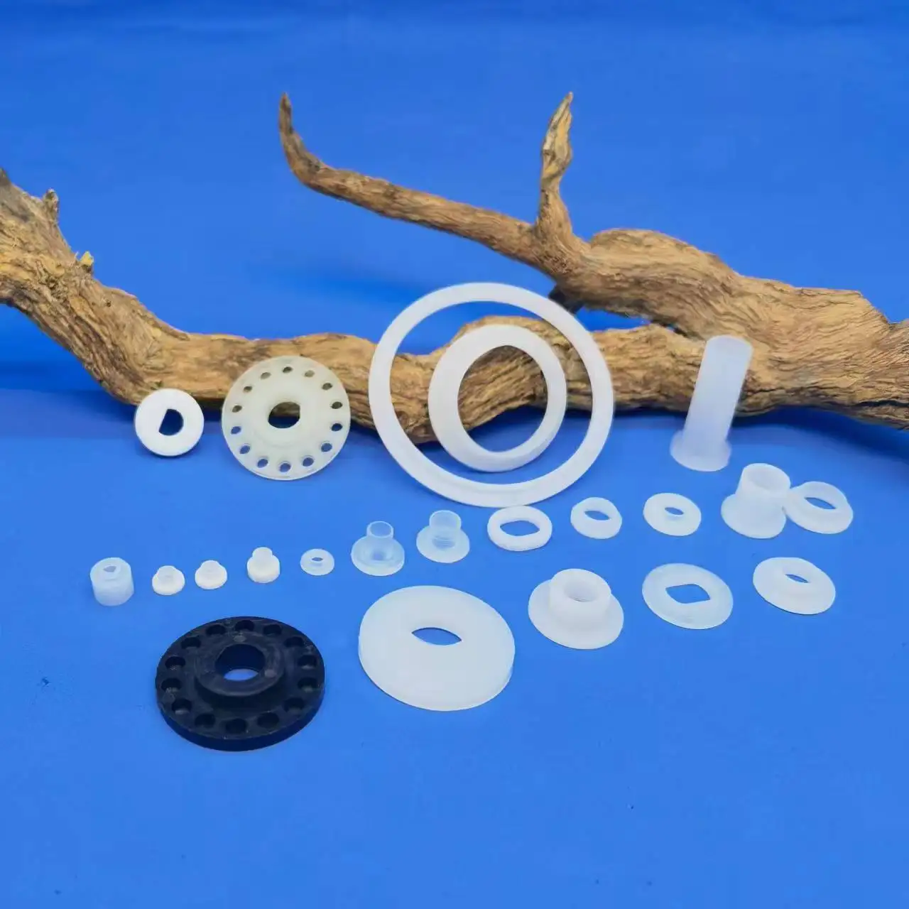 Widely used nylon sleeve custom colorful  nylon washer plastic bushing