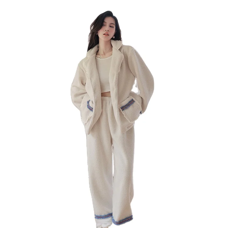 Wholesale Thick Women Pajamas Cute Pajamas Set Coral Fleece Pajama