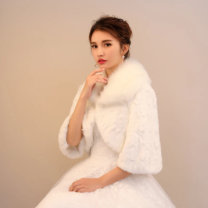 
Ivory short cotton shawl faux fur plush collar wide-sleeved small shawl wedding dress accessories 