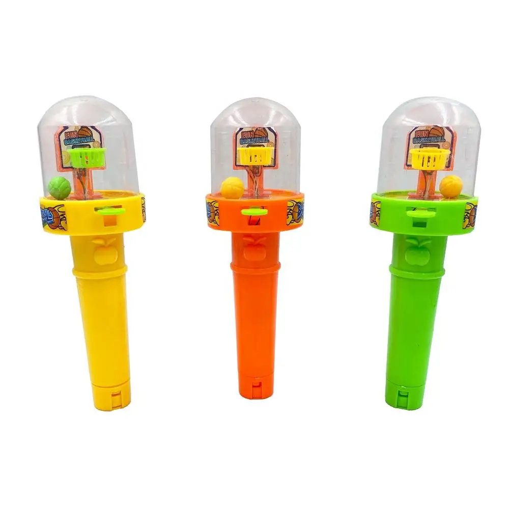 Хит продаж дешевые игрушки для конфет пластиковые мини-игрушки с музыкальными пальцами баскетбольные конфетами детей играющих