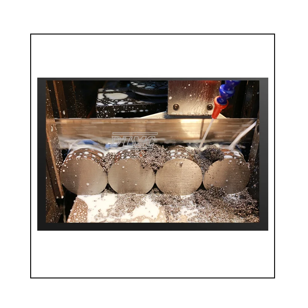 GZ4232 CNC Sawing Machine  Band Saw Metal Cutting Machine