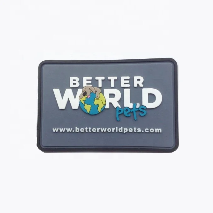 Пользовательский экологически чистый ПВХ резиновый логотип бренда для одежды