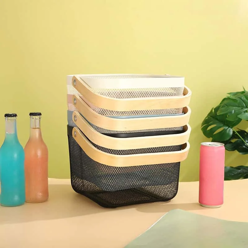 Kitchen Mesh Fruit Stand Square Metal Wire Woven Fruit Storage Bowl Basket with Wooden Handle