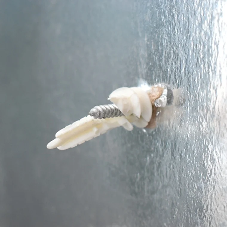 Elehk Competitive Price Wall Plug Nylon Expansion Pip Gypsum Board Plastic Plasterboard Anchors Dry Wall Anchor