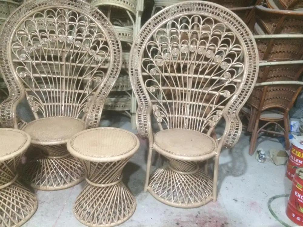 Foshan Cheaper Price White Garden Peacock Rattan Chair With Seat Pad