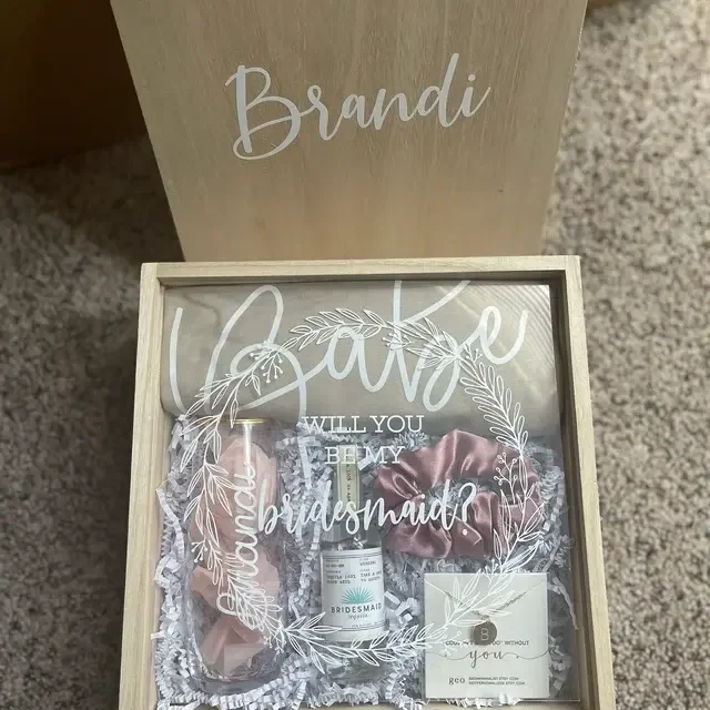 Unfinished  Box pine wood natural color custom gift box with transparent lid wood packaging box