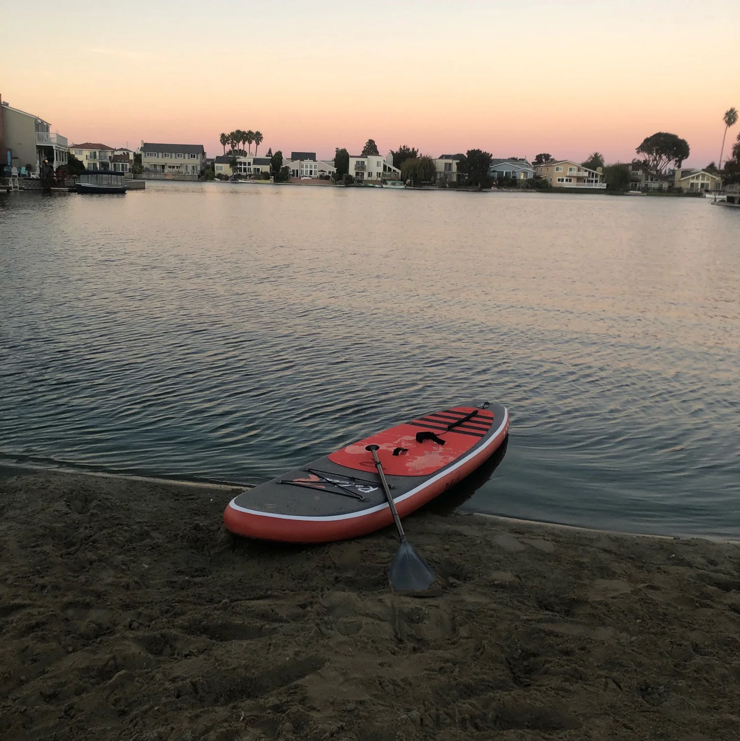 Inflatable Stand Up Paddle Board for Adults and Durable, Thick and Slip Resistant Inflatable Paddle Board with SUP Accessories