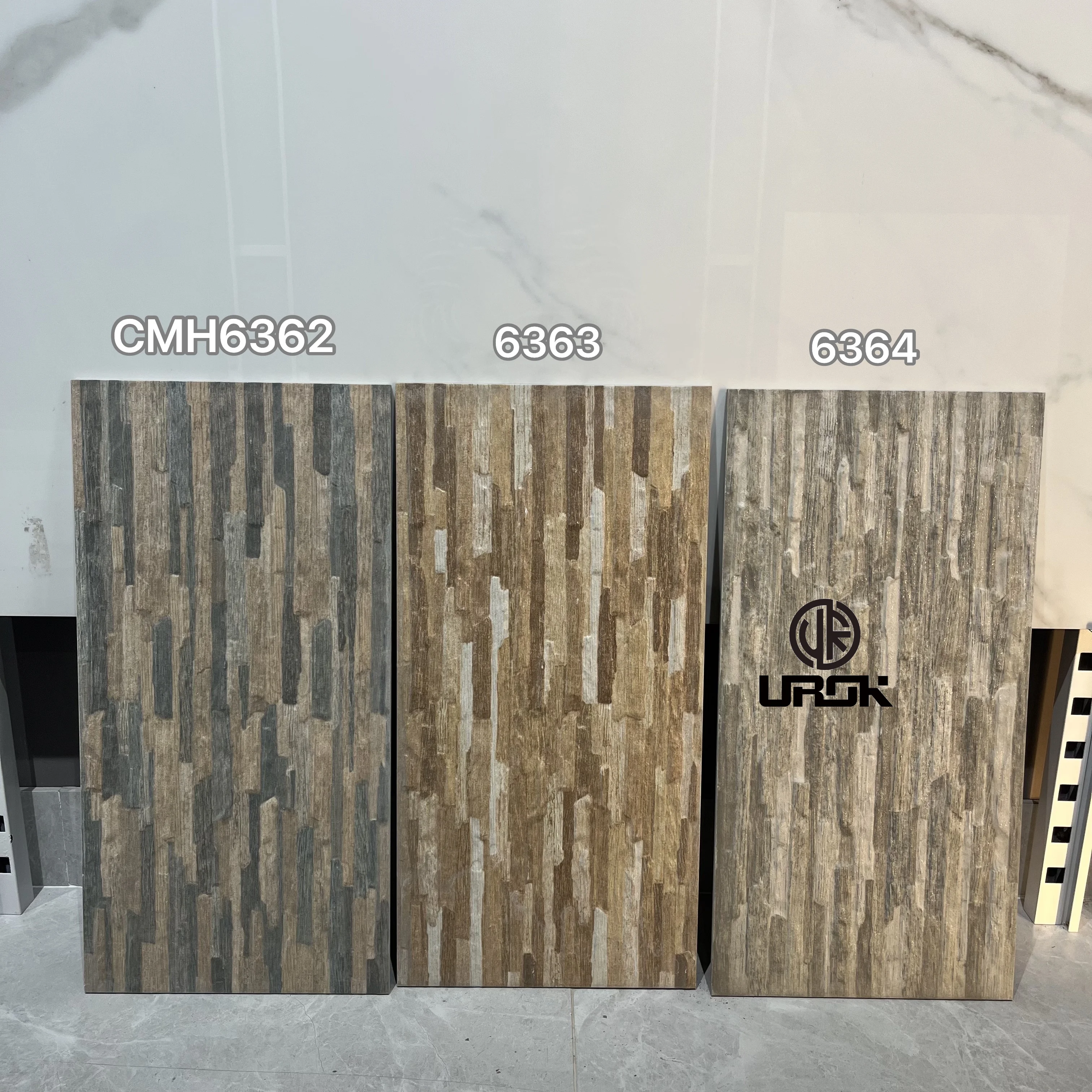 Factory low-priced wholesale retro 300 * 600 antique ceramic tiles suitable for bathroom flooring